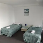 Circle On Cavill Riverview Apartment